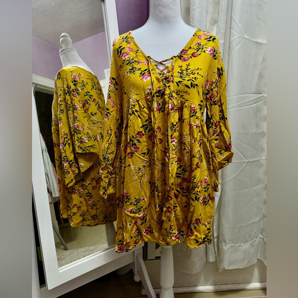 Source Unknown Floral Lace-Up Tunic in Mustard Yellow